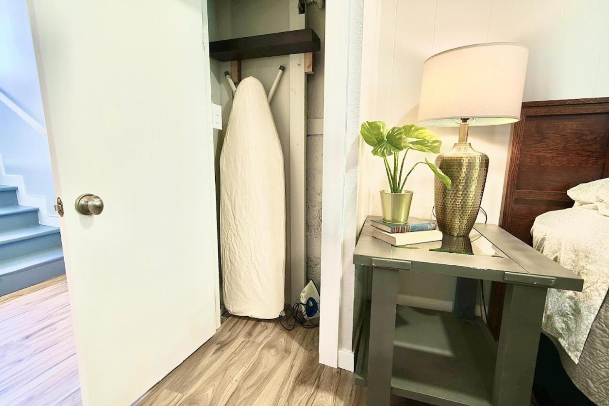 Monteith Hideaway In Downtown Monteith District Villa Олбани Екстериор снимка