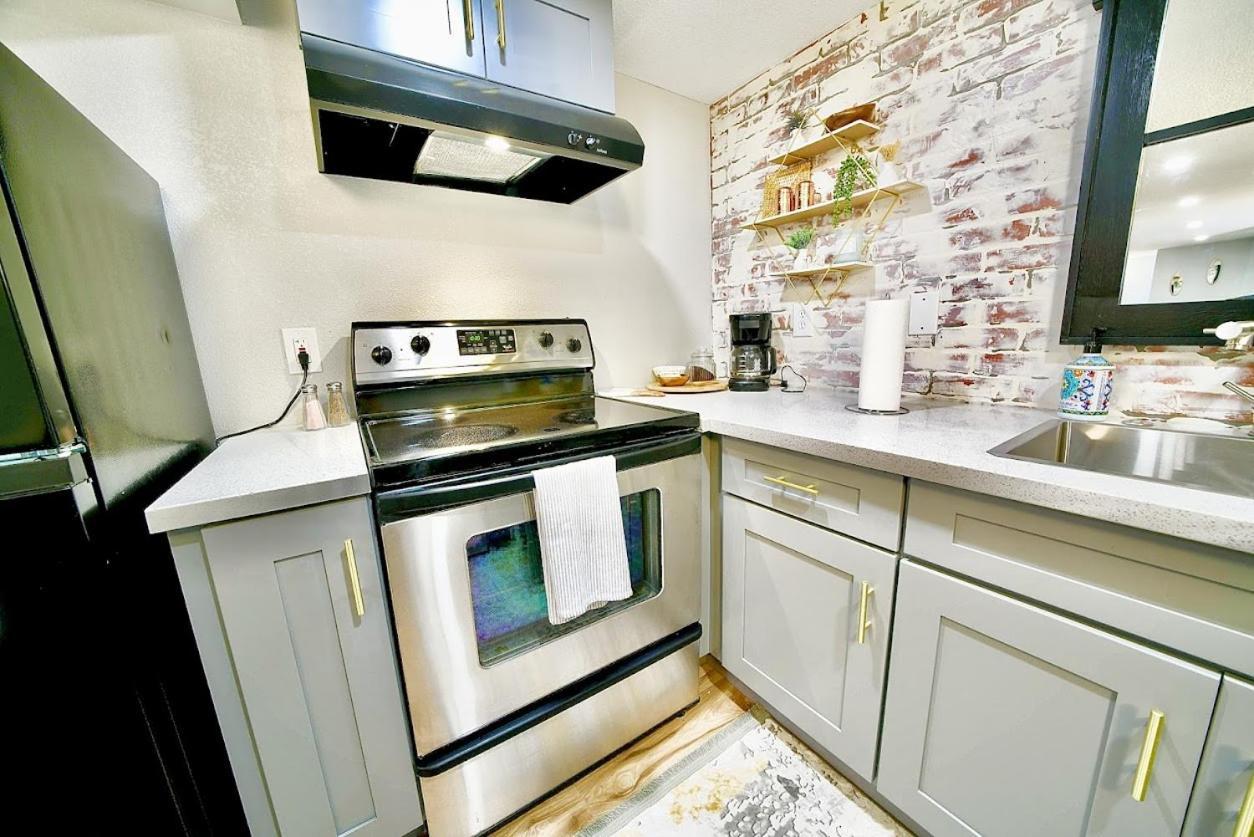 Monteith Hideaway In Downtown Monteith District Villa Олбани Екстериор снимка